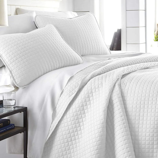 XL Twin Quilt Set Microfiber Quilted Bedspread Twin Bedding Coverlet Set with Pillow Sham Wrinkle Free Stain and Pet Hair Resistant